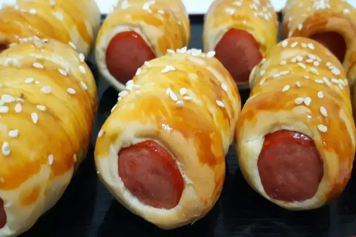 mini hot dog de forno