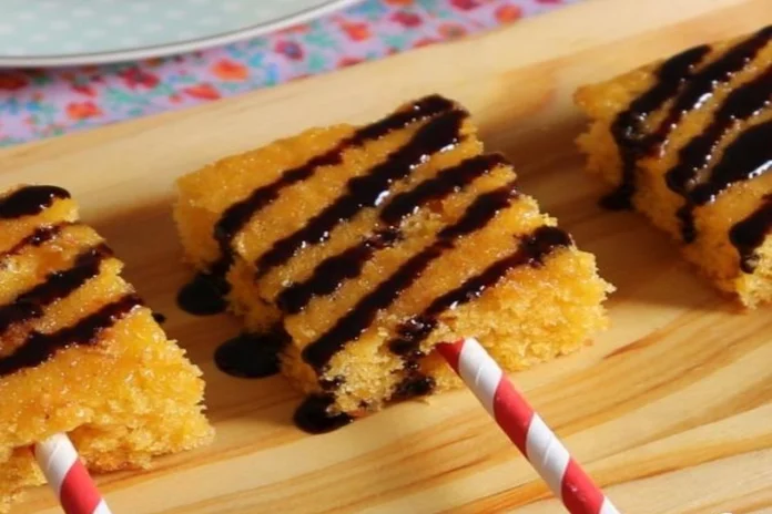 bolo de cenoura no palito