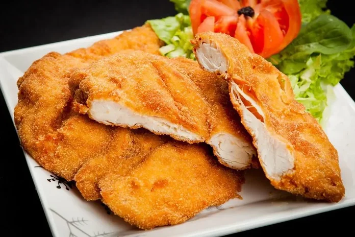 frango empanado com maionese