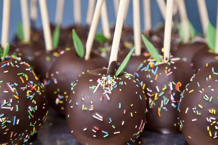 maça de chocolate