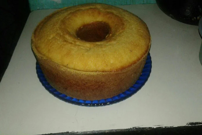 broa de fubá com farinha de trigo fácil e rápido