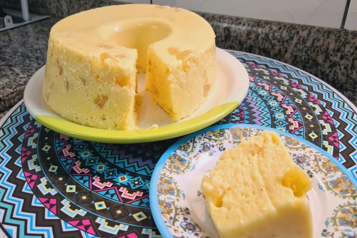 gelado de abacaxi que desenforma