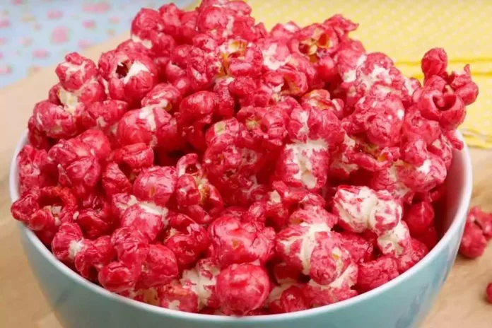 pipoca doce de nesquik de morango