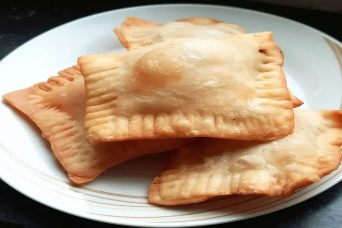 receita de pastel de massa caseira deliciosa