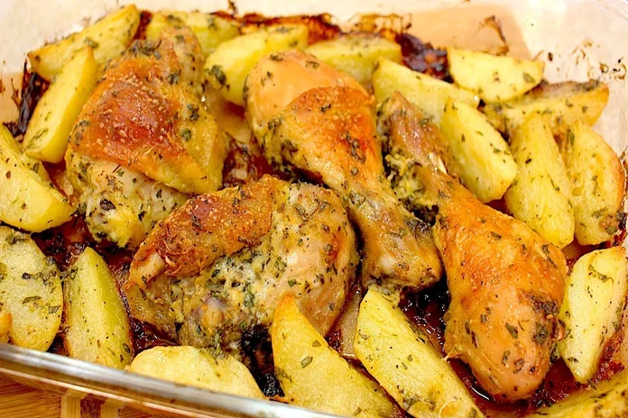 receita de aprenda a fazer frango com batata no forno