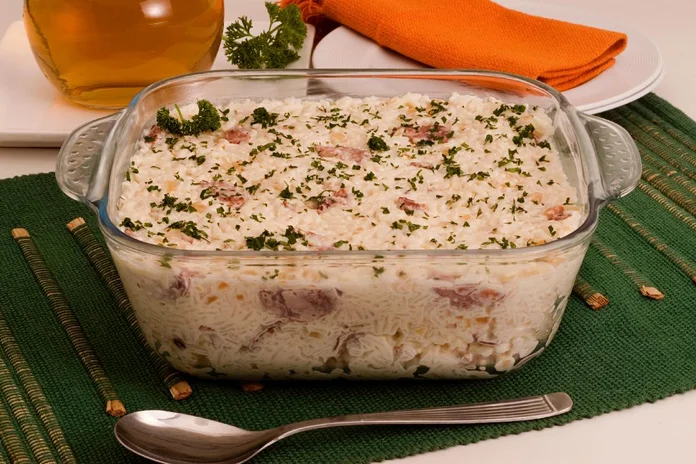 receita de arroz cremoso com calabresa fácil e rápido