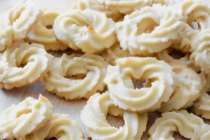 receita de biscoitinho amanteigado com apenas 3 ingredientes