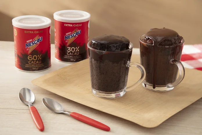 receita de bolo de chocolate na caneca com nescau