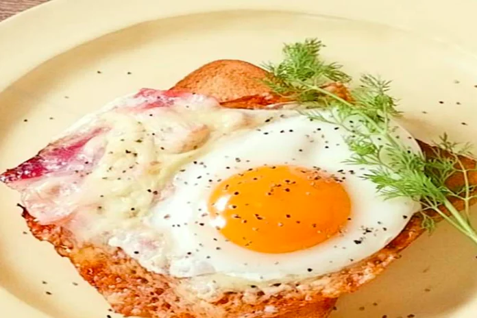 receita de torrada de ovo frito com queijo crocante