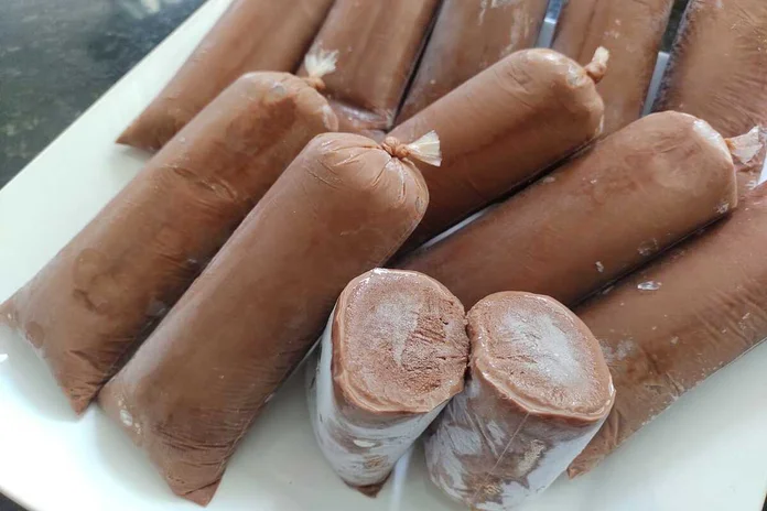 receita de geladinho de chocolate simples e cremoso