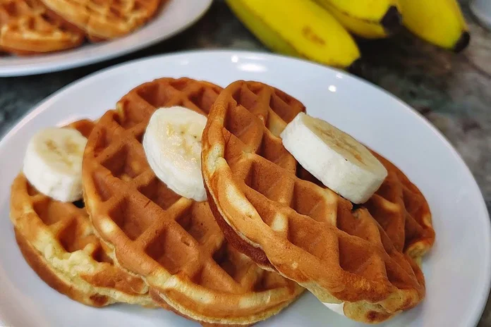 receita de waffle de banana perfeito e delicioso