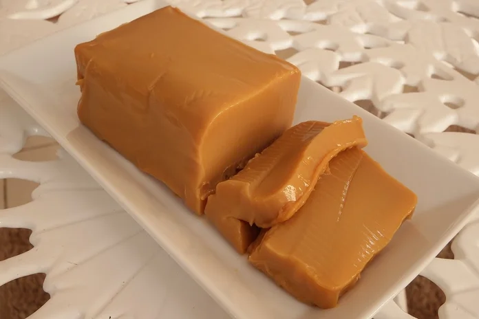 receita de doce de leite condensado de corte cozido na panela de pressão