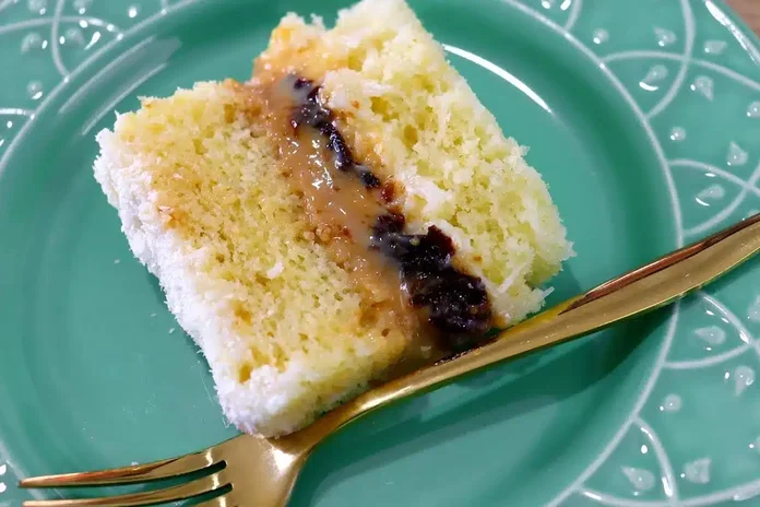 bolo olho de sogra fácil de fazer com massa fofinha e recheio bem cremoso