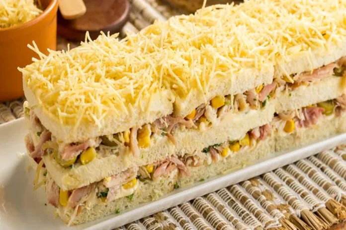 torta de frango com pão de forma irresistível