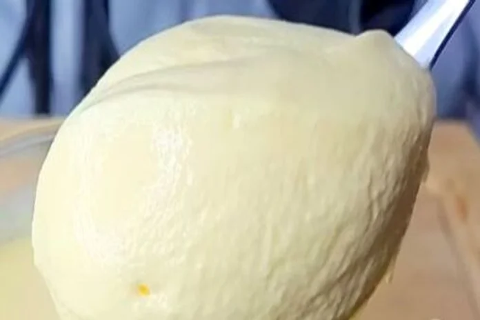 sobremesa cremosa fácil parece mousse